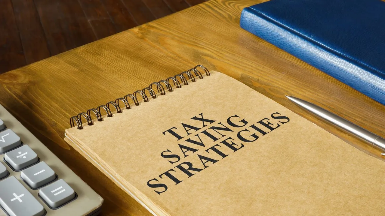 10 Smart Tax-Saving Strategies to Keep More of Your Money